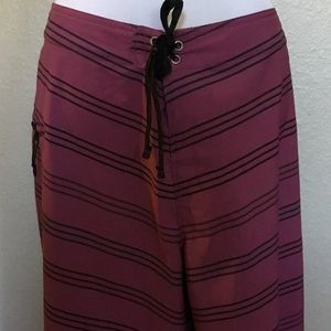 Men’s board shorts